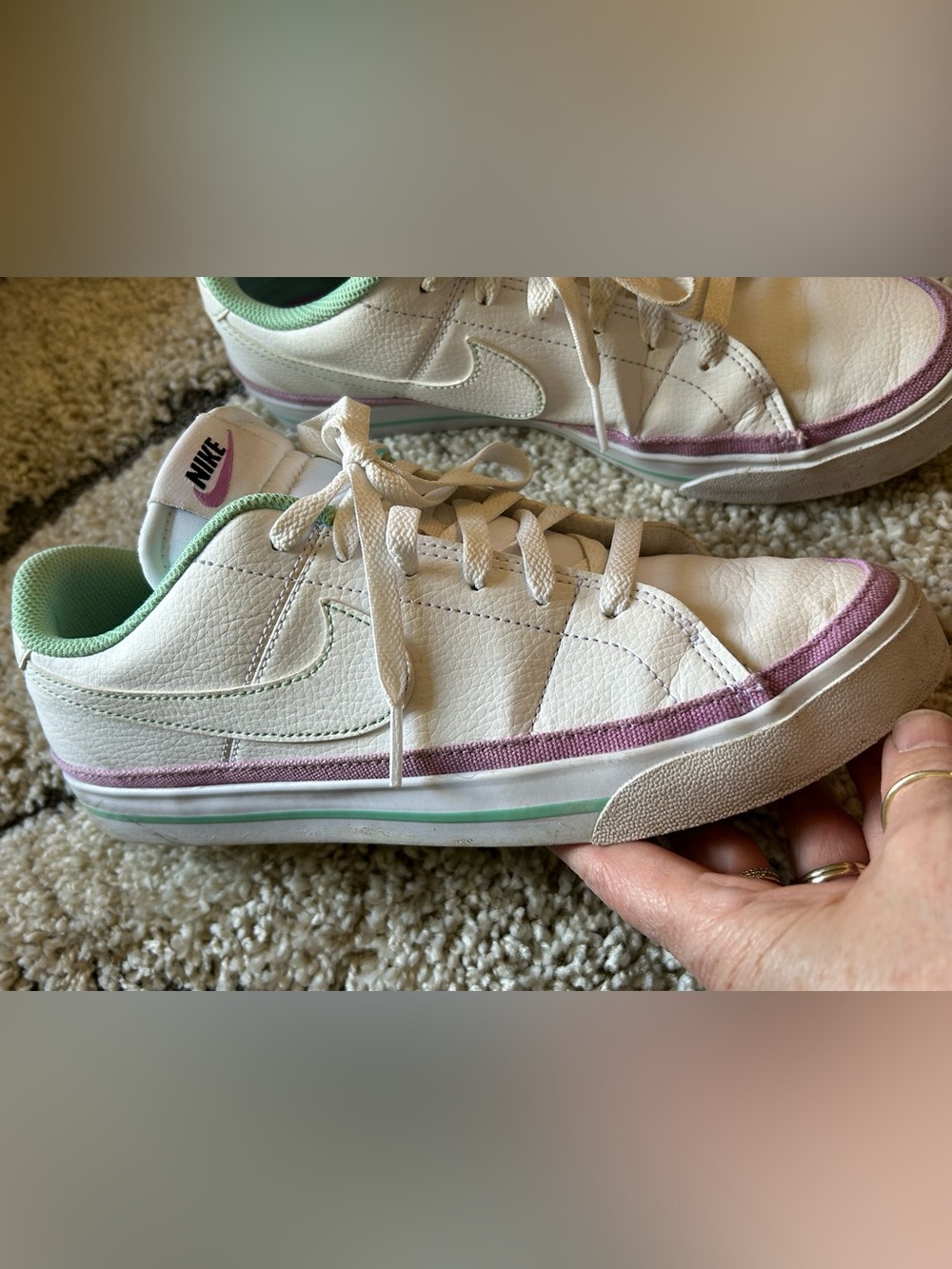 Nike White Leather Sneakers with Mint & Lavender Accents Women’s 9.5 - Picture 8 of 8